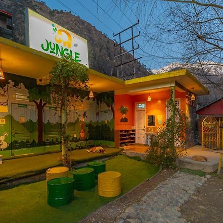Jungle Hostel By Whoopers كاسول المظهر الخارجي الصورة
