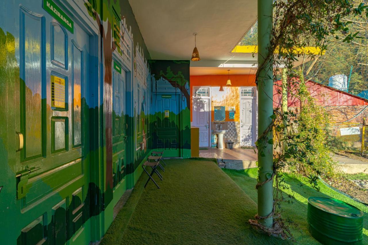 Jungle Hostel By Whoopers كاسول المظهر الخارجي الصورة