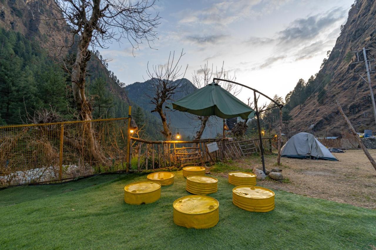 Jungle Hostel By Whoopers كاسول المظهر الخارجي الصورة
