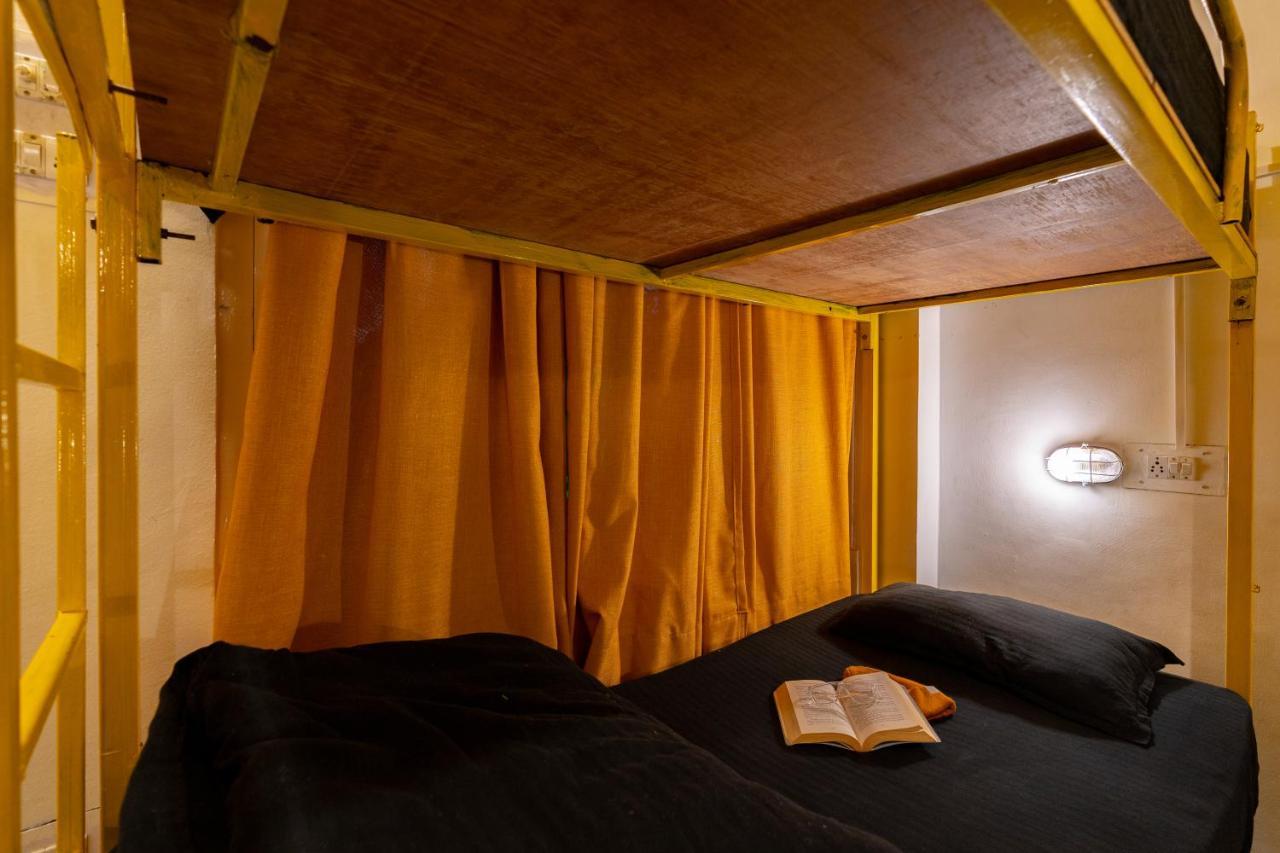 Jungle Hostel By Whoopers كاسول المظهر الخارجي الصورة
