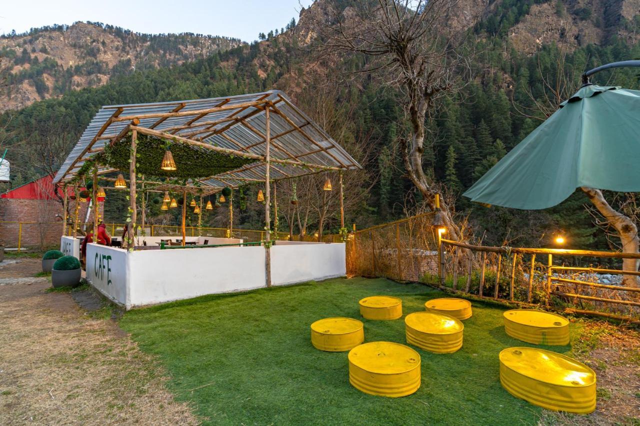 Jungle Hostel By Whoopers كاسول المظهر الخارجي الصورة